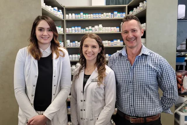 Patient Advocate Pharmacy - Pharmacy in Winnipeg, MB