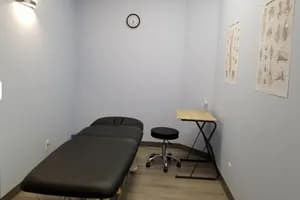 Peak Physio & Sports Rehab - Massage - massage in Toronto, ON - image 3