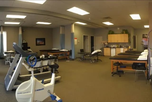 Eramosa Physiotherapy - Guelph Bullfrog Mall - Massage - Massage Therapist in Guelph, ON