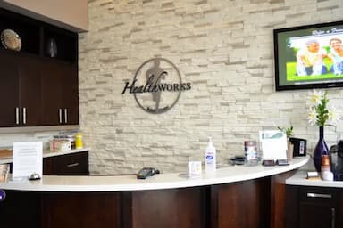 HealthWorks Rehab Centre - physiotherapy in Vaughan