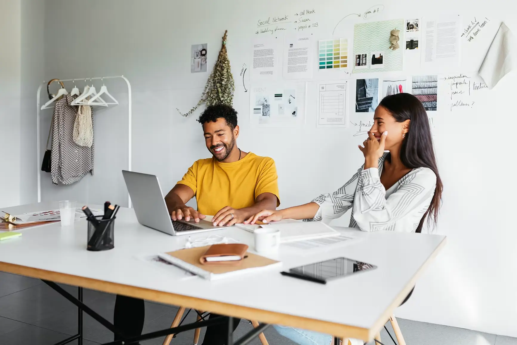 Medimap team working together