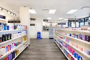 The Local Pharmacy - pharmacy in Kelowna, BC - image 7