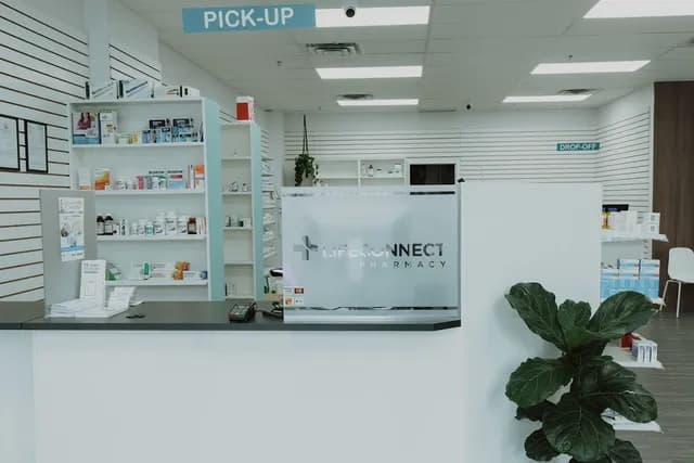 LifeConnect Pharmacy - Pharmacy in Surrey, BC