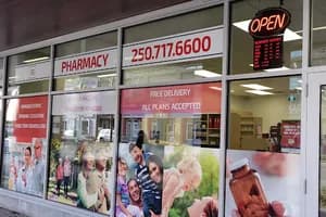 SRx Kelowna Pharmacy - pharmacy in Kelowna, BC - image 5