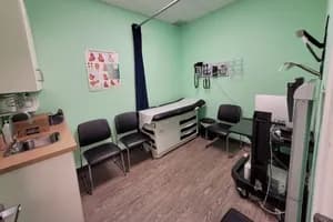 Anchor Medical Clinic - clinic in Burnaby, BC - image 2