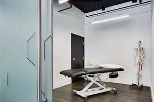 Rize Fitness - Integrated Clinic and Fitness Facility - Acupuncture - acupuncture in Vancouver, BC - image 1