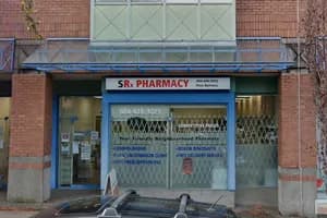 SRx Vancouver Pharmacy - pharmacy in Vancouver, BC - image 4