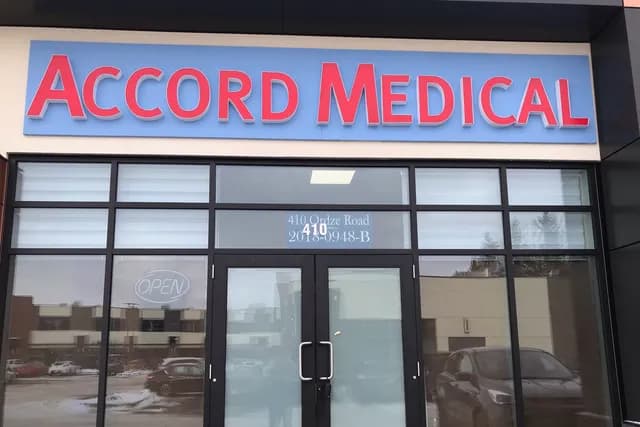 ACCORD MEDICAL CLINIC,  WYE BUSINESS CENTRE - Walk-In Medical Clinic in SHERWOOD PARK, AB
