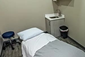Revital Health: Jacksonport Sports Physiotherapy - Massage - massage in Calgary, AB - image 1