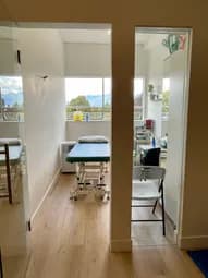 Health Craft Clinic - physiotherapy in Vancouver, BC - image 4