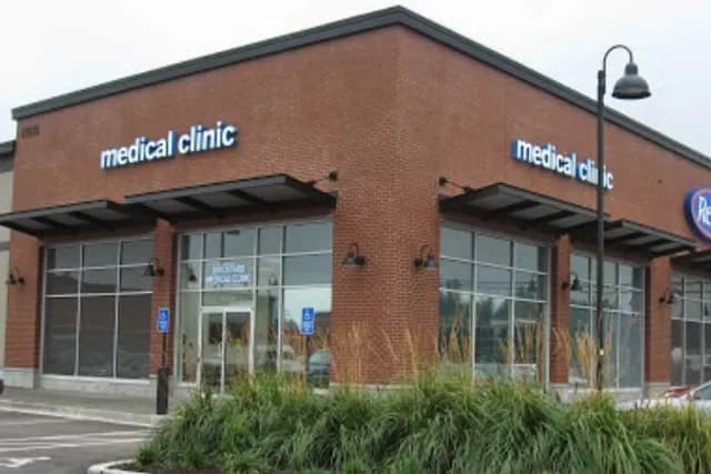 WELL Health - Brickyard Medical Clinic - Walk-In Medical Clinic in Surrey, BC