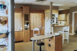 Tsawwassen Optometry Clinic - optometry in Delta, BC - image 1