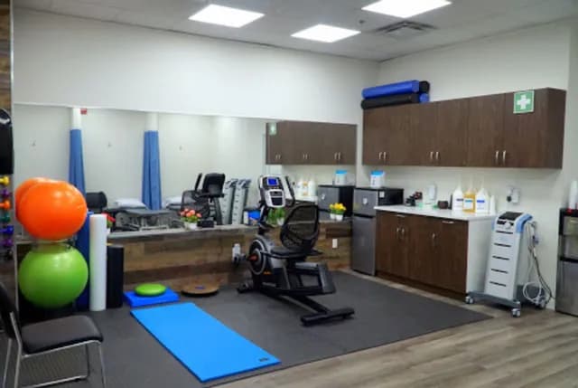 Centre Street Physiotherapy And Wellness Clinic Chiropractic