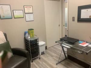 Docere Wellness Centre - naturopathy in Calgary, AB - image 4