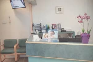 Aurora Dental Clinic - dental in Richmond, BC - image 2