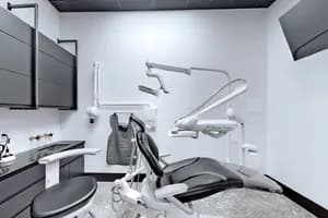 Lake Dental Centre - dental in Toronto, ON - image 4