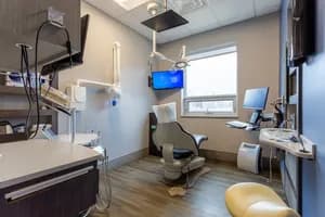 You Make Me Smile Dental Centre - Trenton - dental in Trenton, ON - image 4