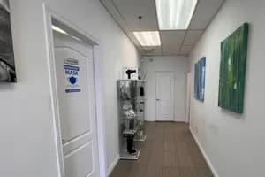 Polyhealth Physiotherapy Rehabilitation - Chiropractor - chiropractic in North York, ON - image 4