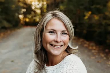 Shepherd Psychotherapy - Lea Sutherland - mentalHealth in Ottawa