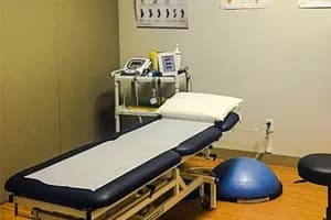 Complete Care Physiotherapy Centre - Etobicoke - Chiropractic - chiropractic in Etobicoke, ON - image 2