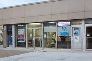 Cloverdale Chiropractic Clinic - chiropractic in Etobicoke, ON - image 1