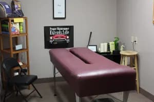 Cloverdale Chiropractic Clinic - chiropractic in Etobicoke, ON - image 3